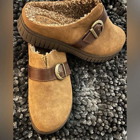 Brand New Euro Soft By Sofft Clogs Size 7.5 and 8 - Picture 3 of 7